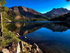 Read more about the article Backpacking to Imogene Lake