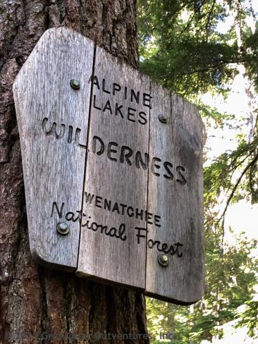Cathedral Pass Loop - Alpine Lakes Wilderness